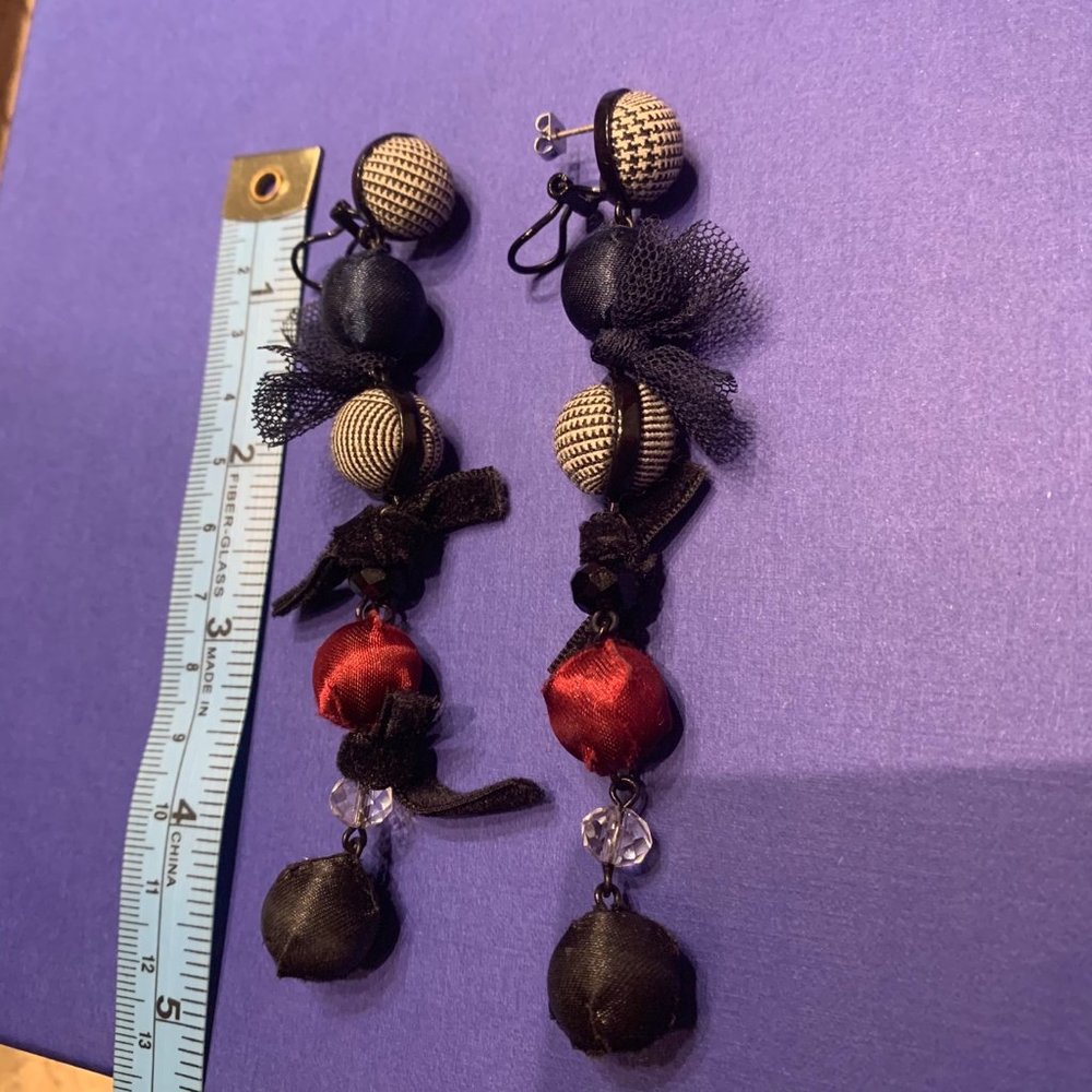 Zara Dangle Earrings
